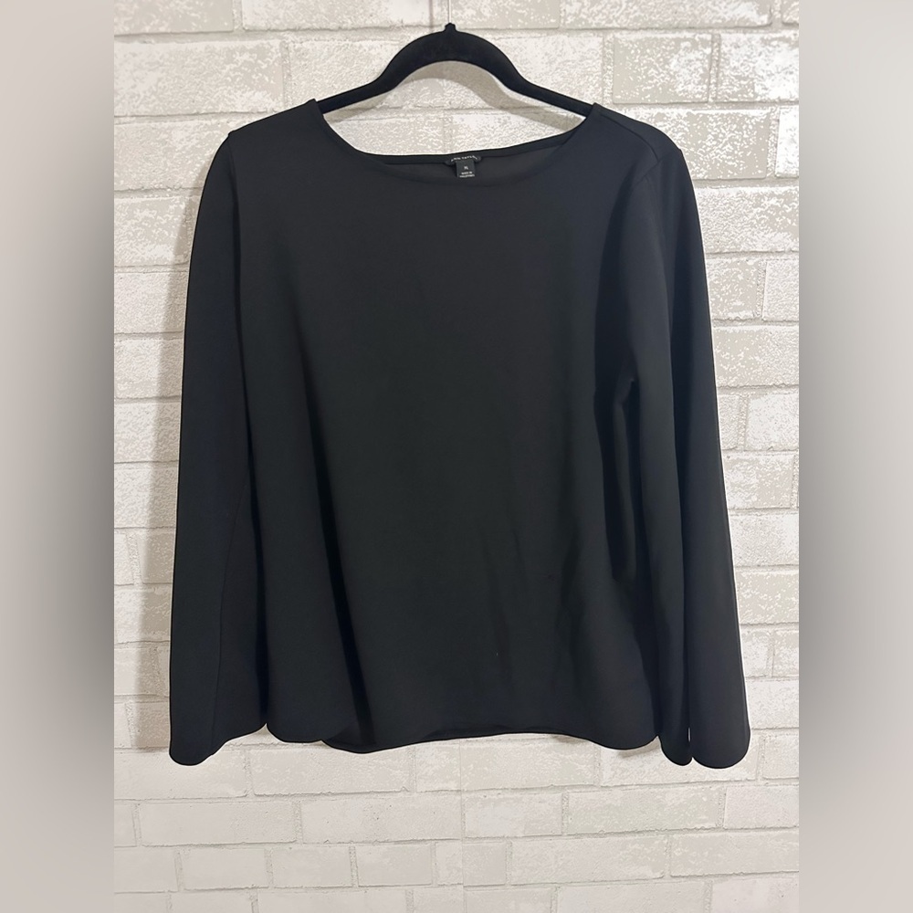 Elegant Black Gothic Romantic Women's Top Flare Bell Sleeves Ann Taylor XL #1979